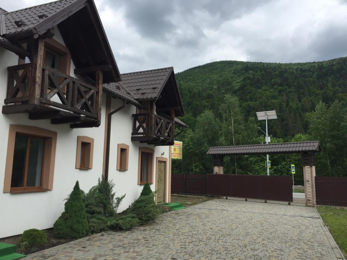 Карпатський Готель Олександрія Mykulychyn Exterior foto